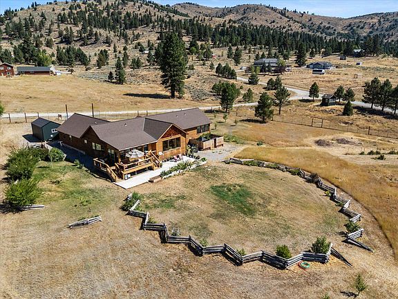5th image of 79165 Valley View Dr