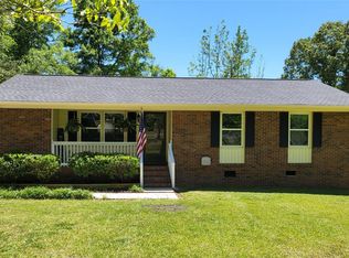 1406 Sourwood Dr, Chester, SC 29706