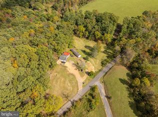 845 Spriggs Rd, Berkeley Springs, WV 25411