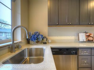 4110 108th St SW #6, Lakewood, WA 98499