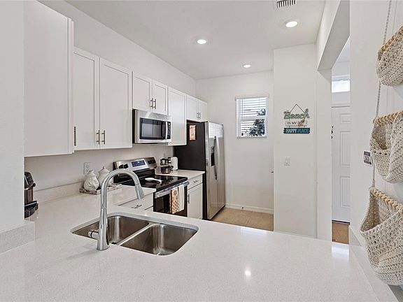 4th image of 6119 WHETSTONE COURT