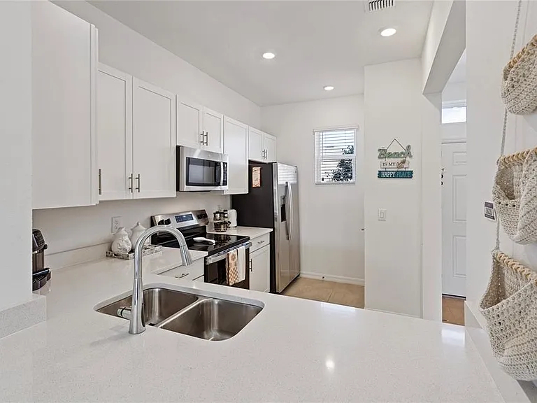 6119 Whetstone Ct — Photo 15