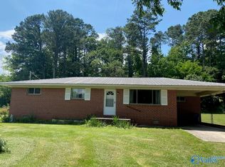7615 Scottsboro Hwy #79, Scottsboro, AL 35769