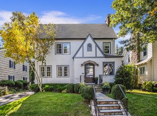 18 Oakwood Ave, Rye, NY 10580