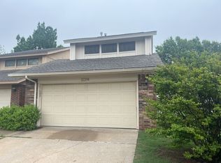 12214 Banyan Ln, Oklahoma City, OK 73162