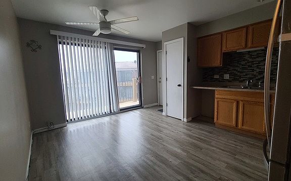 3rd image of 1462 Carol Ct APT 3B