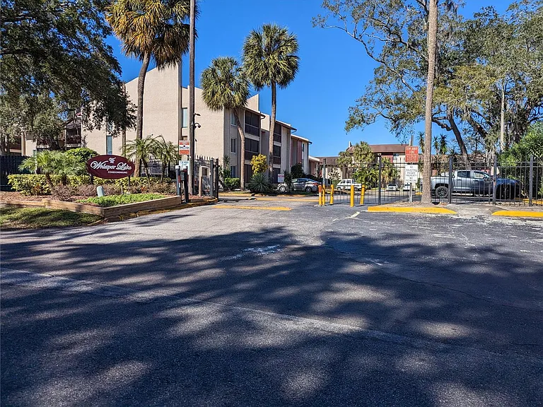3840 N Lake Dr #123 — Photo 1