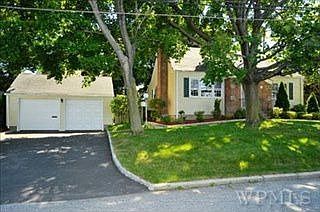 4th image of 8 S Mortimer Ave