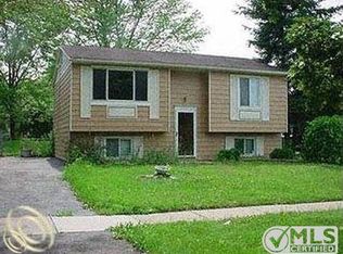 1288 Stamford Rd, Ypsilanti, MI 48198