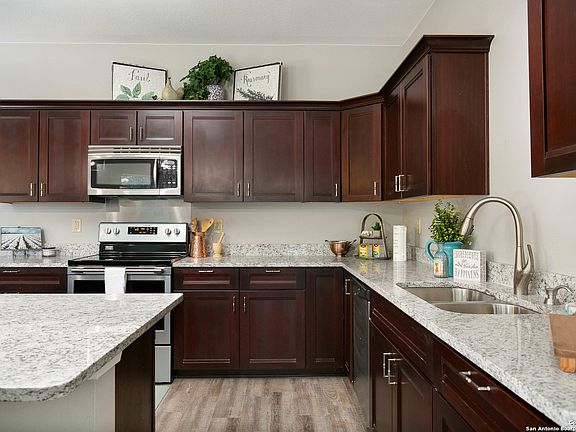 3rd image of 21131 E Pacific Grove