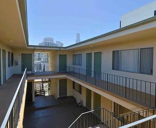 3rd image of 275 Lucas Ave #11