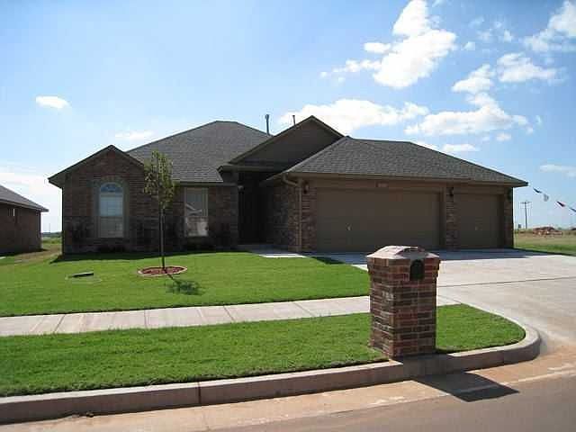 1st image of 9005 Crooked Creek Ln