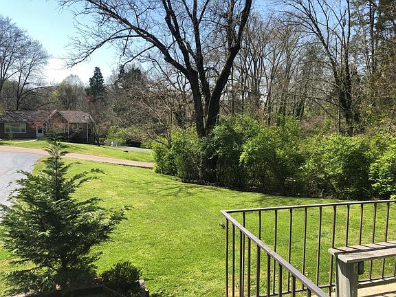 5th image of 6104 Circle Wood Ln