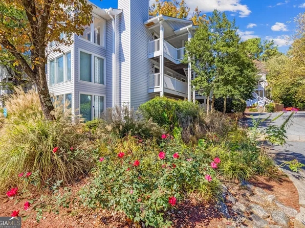 1403 Augusta Dr SE, Marietta, GA 30067