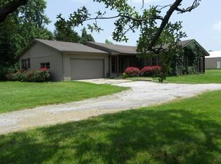 2956 S Farm Road 203, Springfield, MO 65809