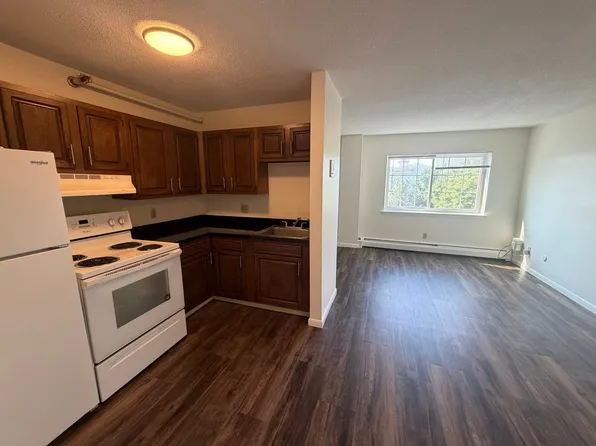 261 Pine St, Manchester, NH