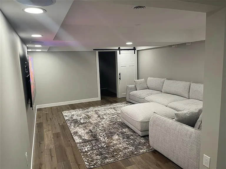 Large Family Room / Home Theater