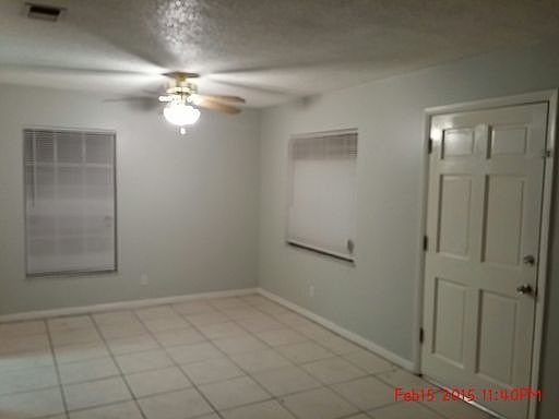 3rd image of 920 W New York Ave APT 206B
