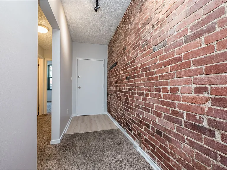 1110 Palo Alto St #A — Photo 4