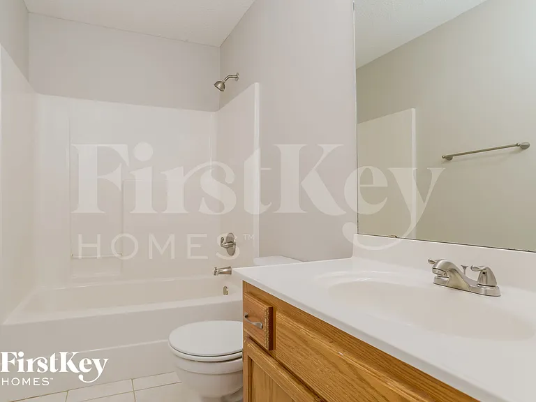 728 Corrington Dr — Photo 13
