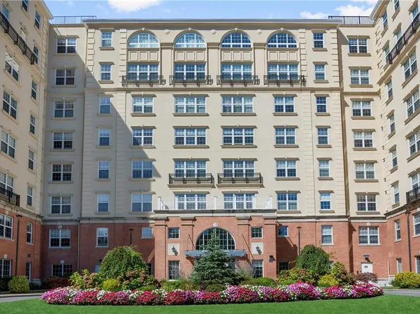 10 Byron Place #615, Larchmont, NY 10538