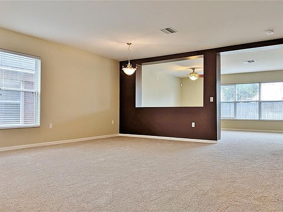 4th image of 10326 Boyette Creek Blvd