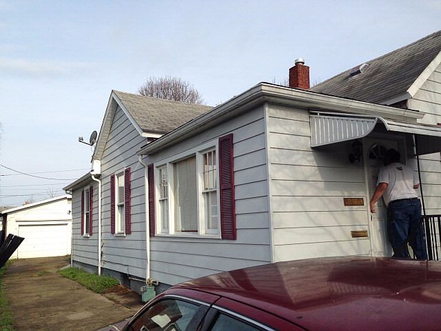 2nd image of 1307 High St