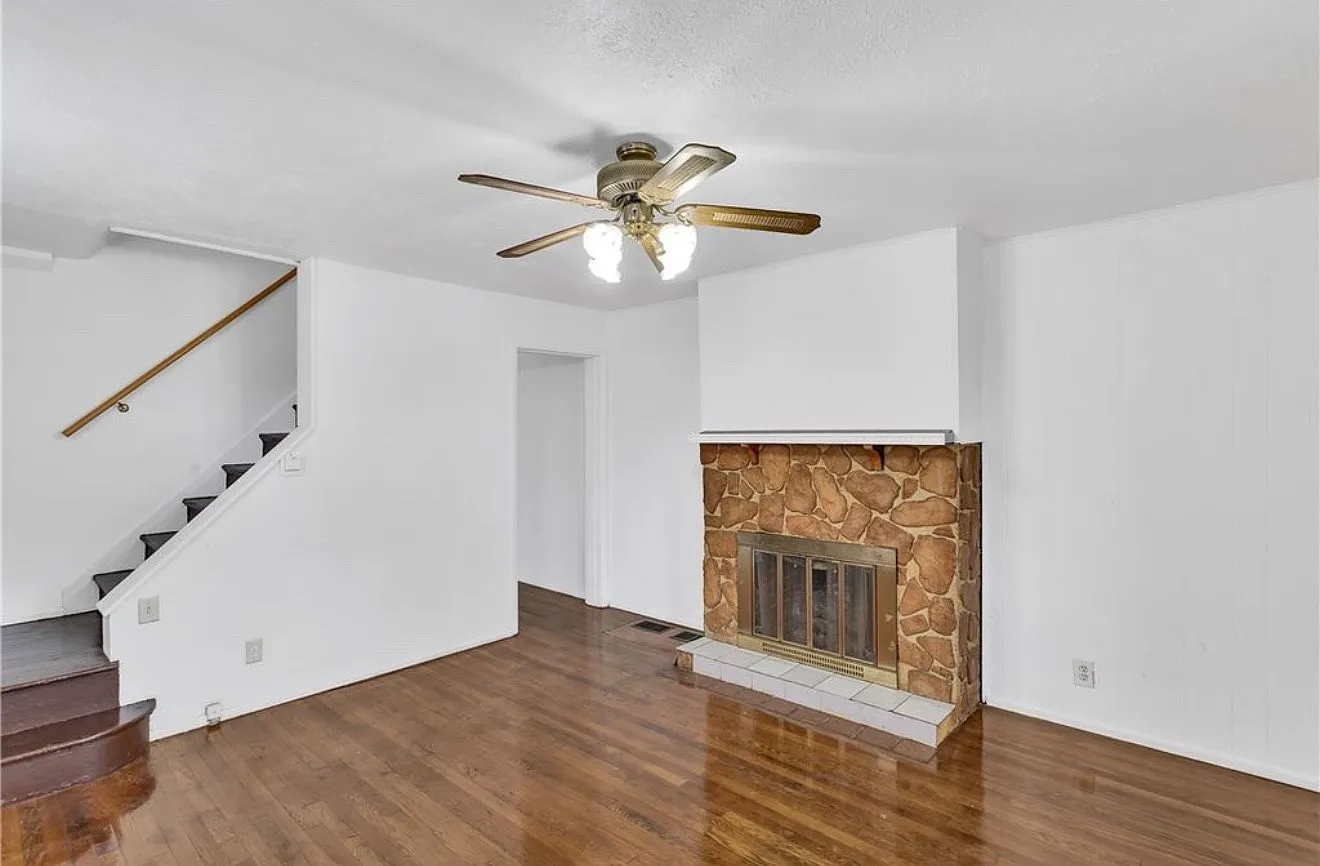2 bed, $1,250 — Photo 3