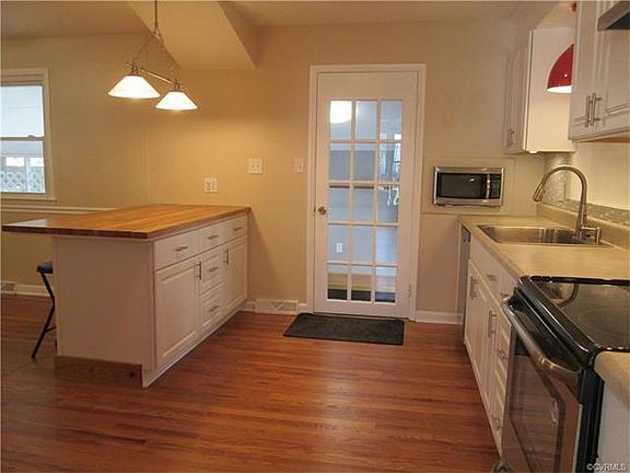 3rd image of 2507 Norfolk St