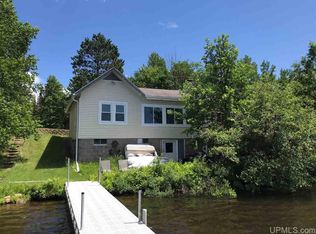 5179 Keyes Lake Dr, Florence, WI 54121