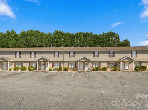 102-116 King Henry Ln, Granite Falls, NC 28630