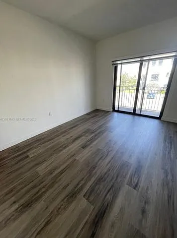 Century Park South Condo — Photo 3