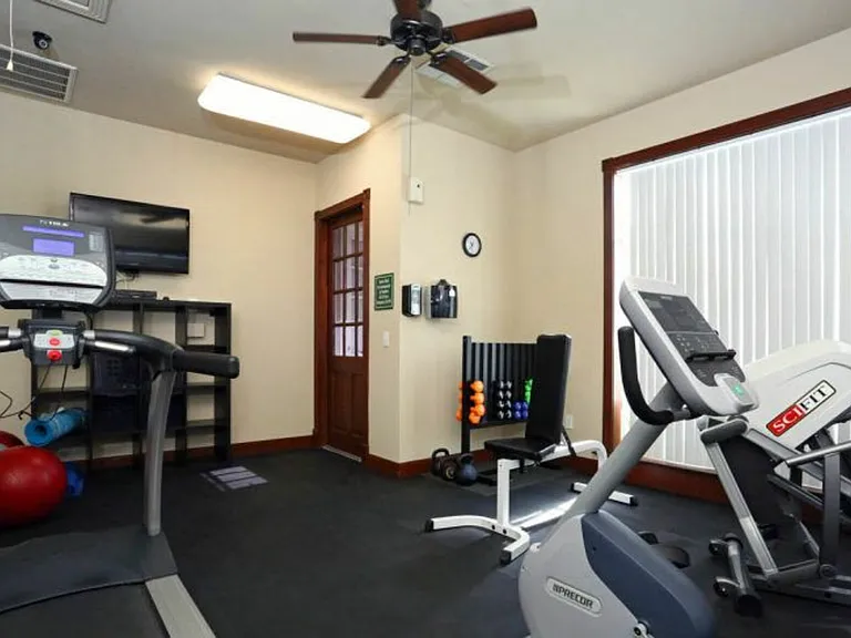 Lodge At Merrilltown Apartments — Photo 8