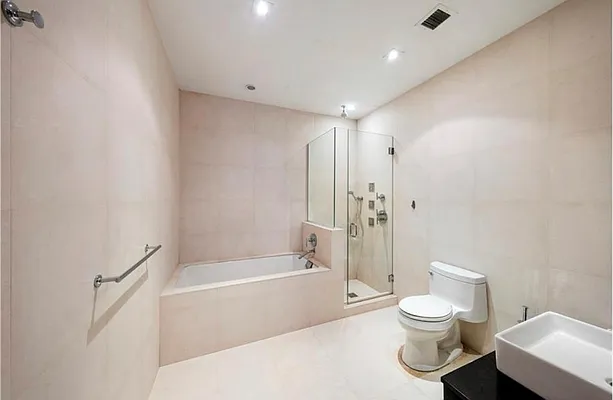 Rented by Douglas Elliman | media 11