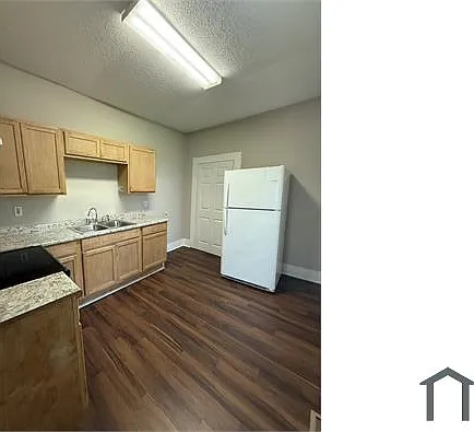 4 bed, 1500 sqft, $1,200 — Photo 2