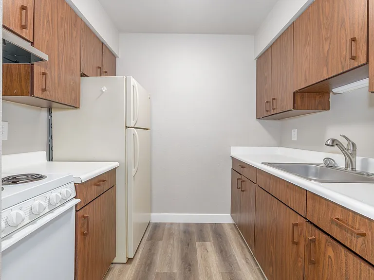 1105 Rock Ave — Photo 22