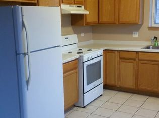 9304 S Paxton Ave #3, Chicago, IL