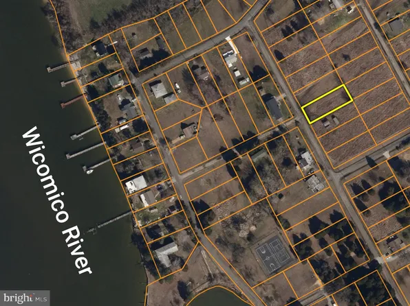 Lagoon Dr, Chaptico, MD 20621