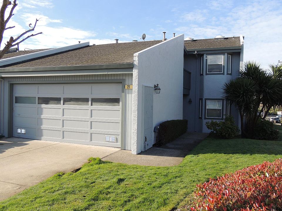 1st image of 21 Villa Ct