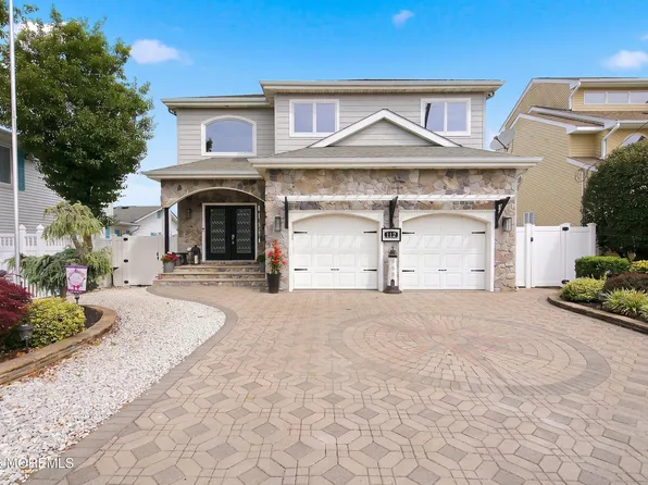 112 Grand View Drive, Toms River, NJ 08753
