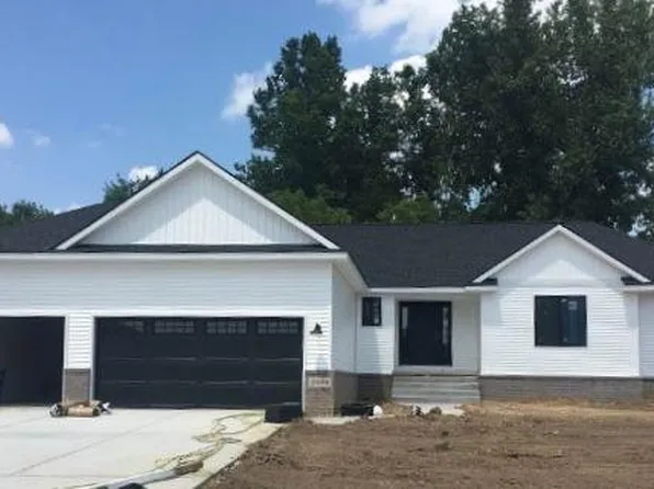 2400 Judah Rd, Lake Orion, MI 48359