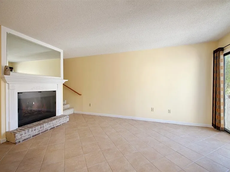 503 Pinewood Rd #5 — Photo 7