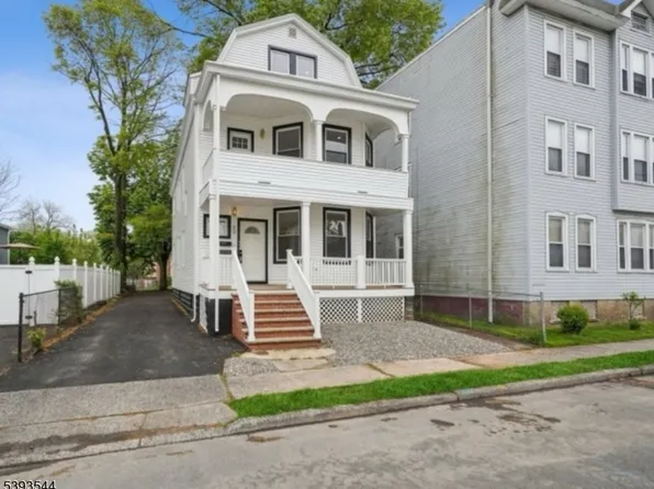 60 Cambridge St, East Orange City, NJ 07018