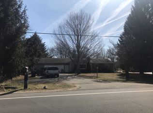 12105 Sprinkle Rd, Vicksburg, MI 49097