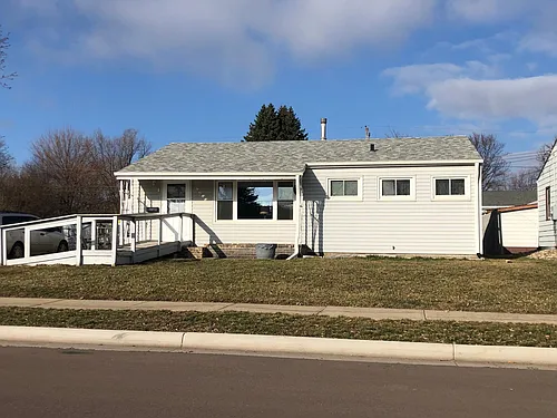 1713 N Lewis Ave Photo 1