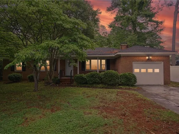 114 Amarillo Ave, Norfolk, VA 23502