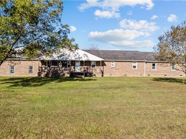 2301 Airport Rd, Suffolk, VA 23434
