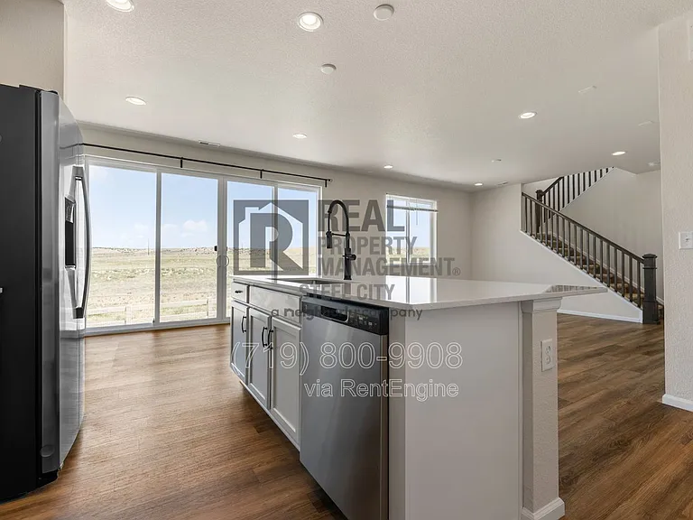 1941 Manassa St — Photo 12