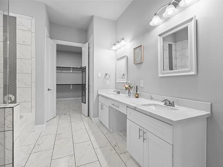 8938 Intervale St — Photo 22