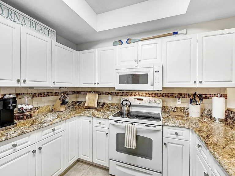 5300 S Atlantic Ave #8504 — Photo 16